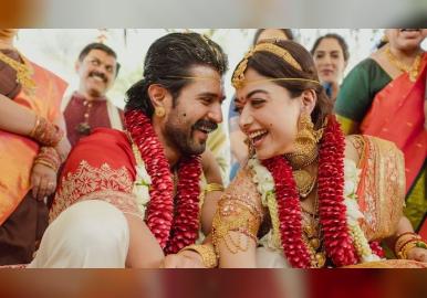 വൈറലായി വിരോഷ് വിവാഹ ചിത്രങ്ങൾ!